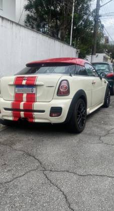 MINI JOHN COOPER WORKS 1.6 COUPE 16V 211CV GASOLINA 2P AUTOMÁTICO MINI JOHN COOPER WORKS 1.6 COUPE 16V 211CV GASOLINA 2P AUTOMÁTICO